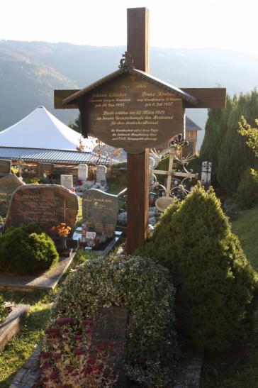 Gedenkkreuz Friedhof Soboth