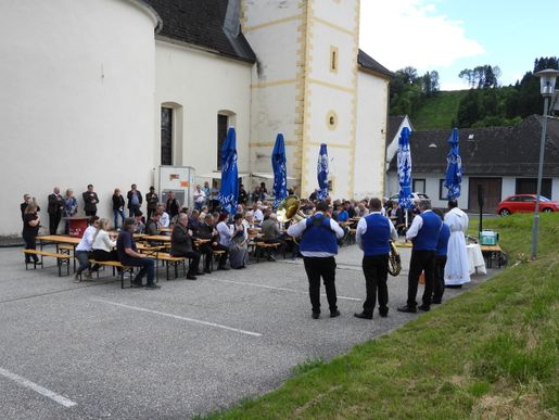 Gäste bei der Segnung