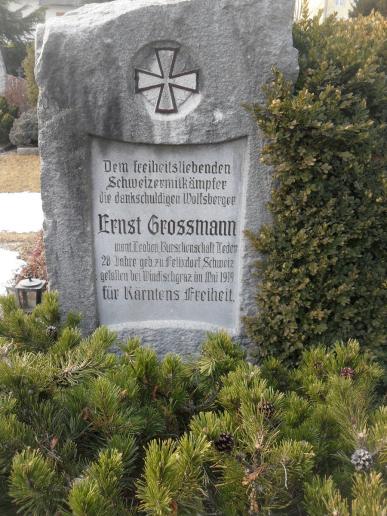Denkmal eines Abwehrkämpfers im evangelischen Friedhof in Wolfsberg. Errichtet 1923